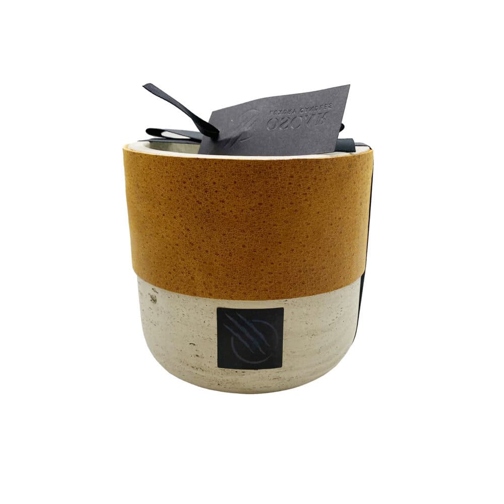 KEMY - Bougie artisanale en béton gris et cuir Oscar Luxury Candles